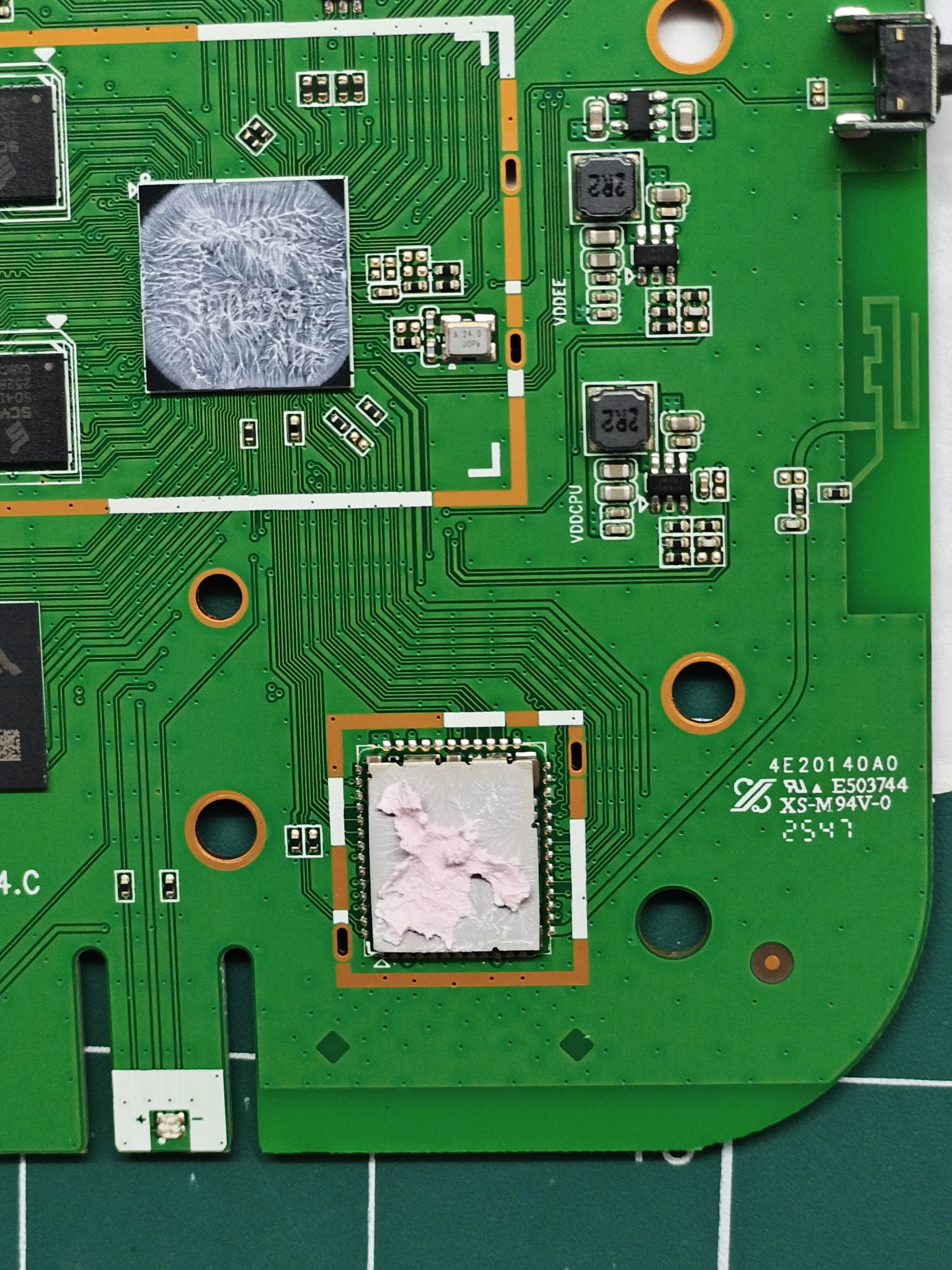 Jio AirFiber Set-Top Box Network Interfaces and Power delivery logic